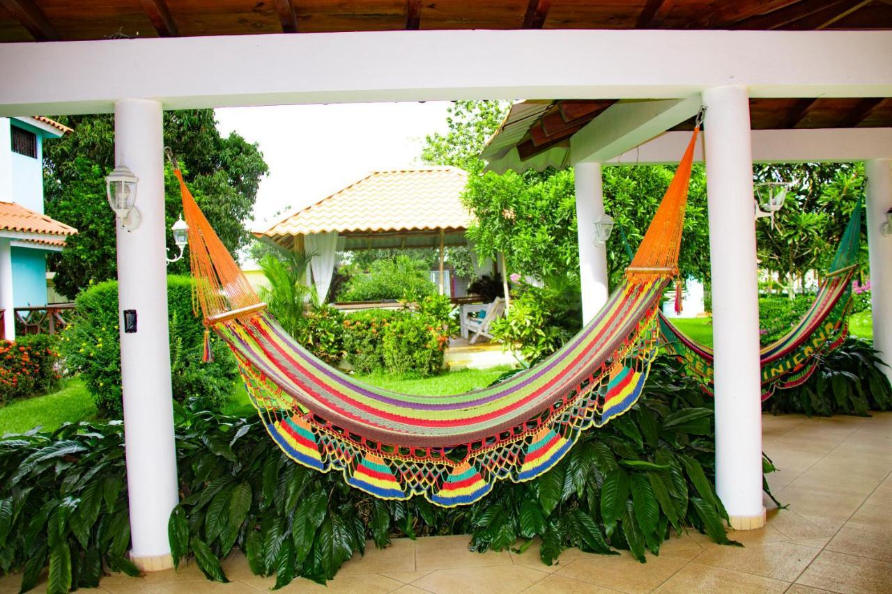Deluxe Suites Guacamayos - Eco-Lodge & Swimming Pool Bonao Ngoại thất bức ảnh