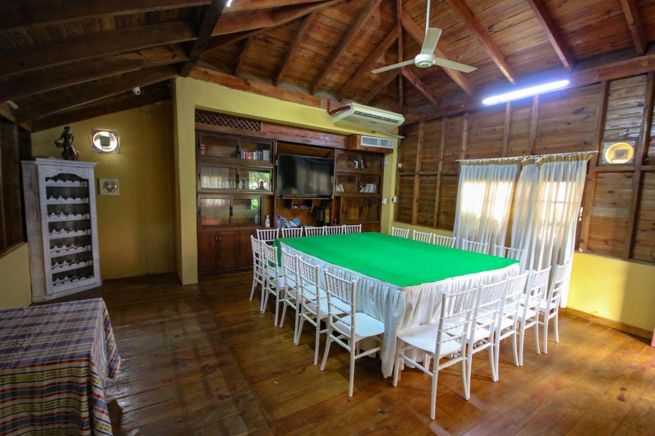 Deluxe Suites Guacamayos - Eco-Lodge & Swimming Pool Bonao Ngoại thất bức ảnh