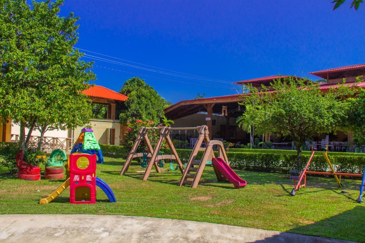 Deluxe Suites Guacamayos - Eco-Lodge & Swimming Pool Bonao Ngoại thất bức ảnh