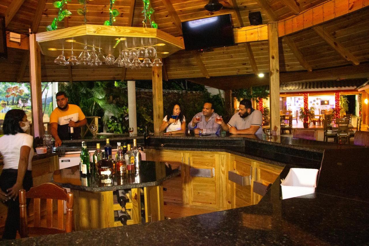 Deluxe Suites Guacamayos - Eco-Lodge & Swimming Pool Bonao Ngoại thất bức ảnh